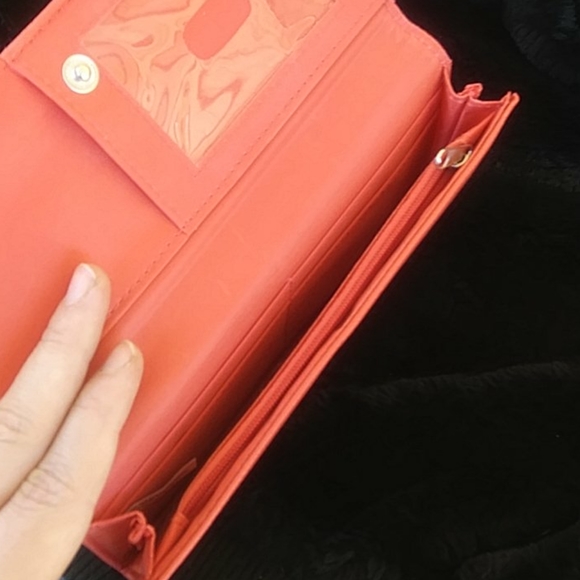 Wallet - Picture 3 of 3